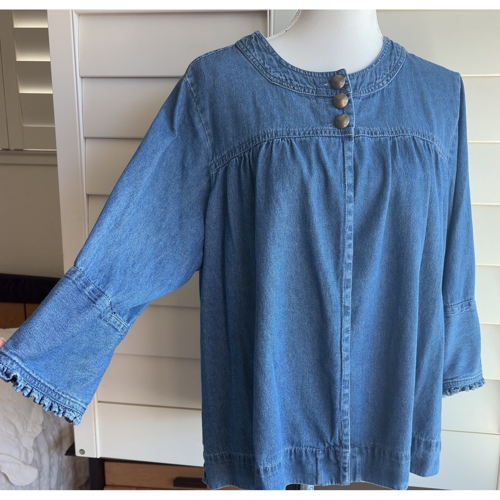 Dressbarn Tunic Top Women 1X Denim Country Cowgirl Western Hidden‎ Button Ruffle